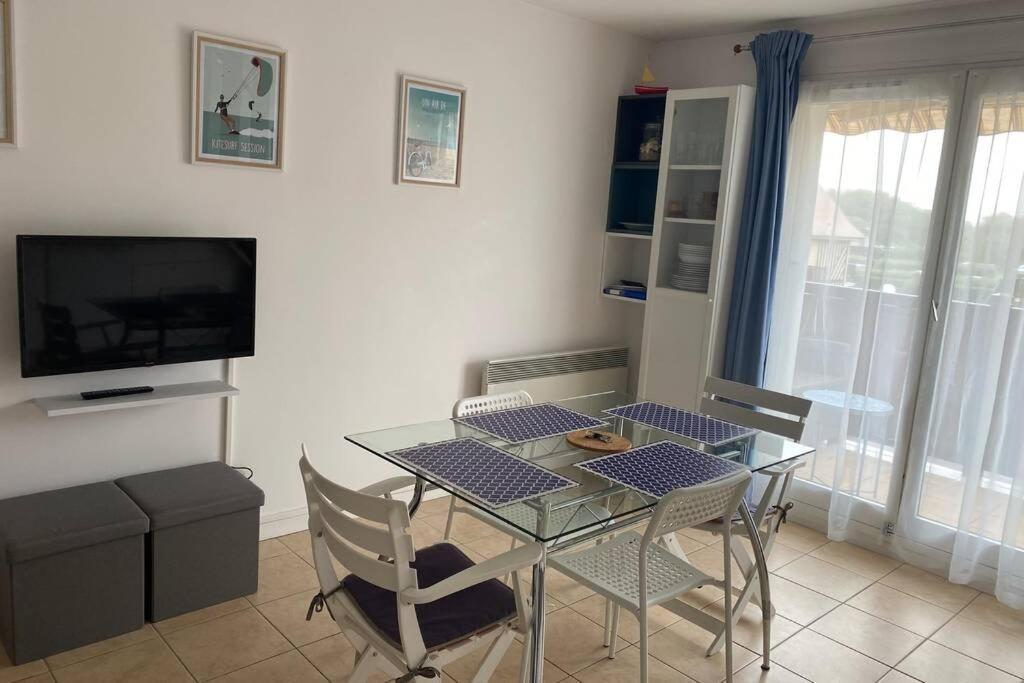 Super Duplex Bord De Mer, Histoire Nature Sport. Apartment Merville-Franceville-Plage Exterior photo